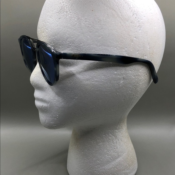 Maui Jim sunny days MJ 529-27E 49-22-245 UNISEX Blue Horn Blue Hawaii Lens.
